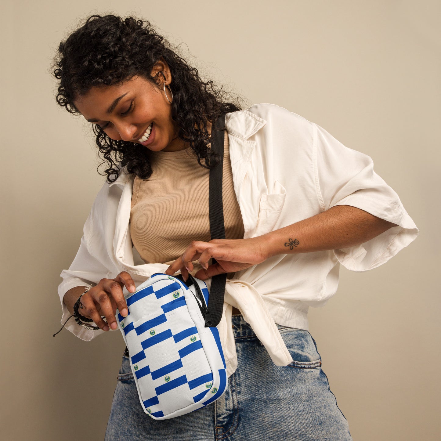 El Salvador Flag Utility crossbody bag